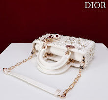 Premium Leather Shoulder Bag - Elegant Women's Designer Handbag - NM7300
