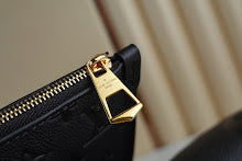 Chic Designer Crossbody Purse - Premium Luxury Women's Style - NM4681