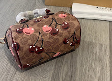 New Premium Signature Shoulder Bag - Chic Women's Luxury Designer - NM6501