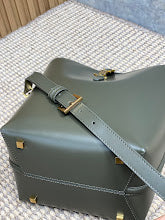Luxury Designer Crossbody Bag for Women - Premium Fashion Handbag - NM3634