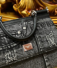 Luxury Iconic Crossbody Bag - Women's Elegant Designer Fashion - NM6932