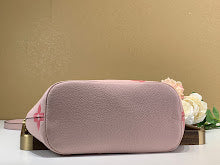 Chic Designer Tote Handbag - Luxury Premium Women's Fashion Bag - NM4926