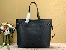 Luxury Monogram Shoulder Bag - Women's Elegant Designer Fashion - NM4927