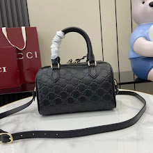 Premium Women's Crossbody Bag - Luxury Designer Fashion Accessory - NM3828