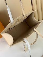 Designer Signature Tote - Premium Luxury Women's Fashion Bag - NM4152