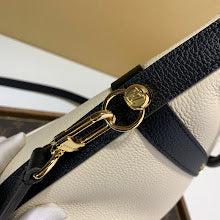 Premium Signature Shoulder Bag - Chic Women's Luxury Designer - NM5342