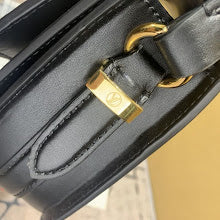 Premium Leather Shoulder Bag - Elegant Women's Designer Handbag - NM4189