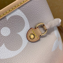 Premium Leather Shoulder Bag - Elegant Women's Designer Handbag - NM4935