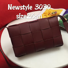 Designer Iconic Top Handle Bag - Luxury Women's Premium Handbag - NM5531