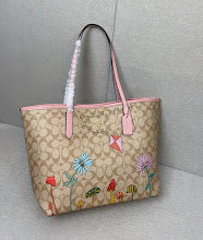 New Chic Designer Tote Handbag - Luxury Premium Women's Fashion Bag - NM6528