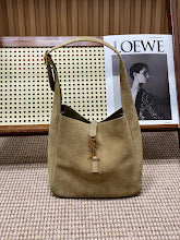 Chic Designer Satchel Bag - Luxury Women's Top Handle Handbag - NM3372