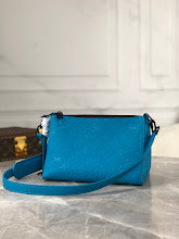 Premium Women's Tote Bag - Luxury Designer Fashion Handbag - NM4192