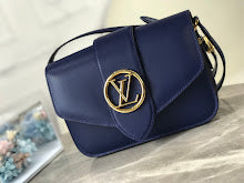 Premium Signature Shoulder Bag - Chic Women's Luxury Designer - NM4182