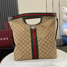 Luxury Structured Shoulder Bag - Women's Premium Designer Fashion - NM3902