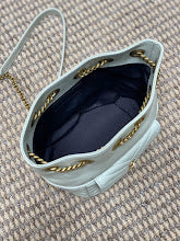 Chic Women's Shoulder Handbag - Luxury Premium Designer Style - NM3813