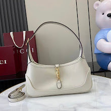 Luxury Signature Top Handle Bag - Elegant Women's Designer Handbag - NM3986