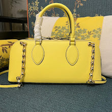 Premium Signature Crossbody - Chic Women's Luxury Designer Bag - NM2890