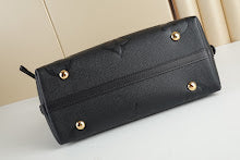 Chic Designer Crossbody Purse - Premium Luxury Women's Style - NM4681