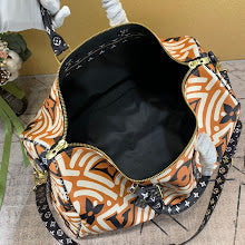 Luxury Iconic Crossbody Bag - Women's Elegant Designer Fashion - NM4452
