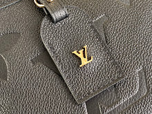 Luxury Iconic Crossbody Bag - Women's Elegant Designer Fashion - NM4573