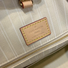 Luxury Designer Crossbody Bag for Women - Premium Fashion Handbag - NM5411
