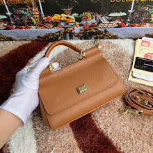 Designer Iconic Tote Handbag - Premium Luxury Women's Fashion - NM6746