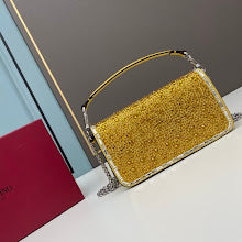 Premium Women's Crossbody Bag - Luxury Designer Fashion Accessory - NM2756