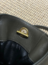 Premium Leather Shoulder Bag - Elegant Women's Designer Handbag - NM3413