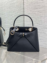 Chic Designer Tote Handbag - Luxury Premium Women's Fashion Bag - NM7418