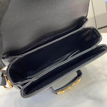 Chic Women's Satchel Handbag - Luxury Premium Designer Style - NM3873