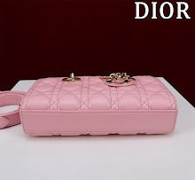 Premium Signature Shoulder Bag - Chic Women's Luxury Designer - NM7404