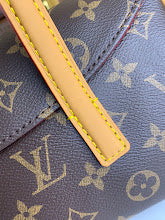 Luxury Mini Crossbody Bag - Women's Premium Designer Fashion - NM4291