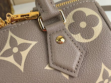 Designer Heritage Top Handle Bag - Premium Luxury Women's Fashion - NM4538