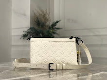 Chic Designer Tote Handbag - Luxury Premium Women's Fashion Bag - NM4191