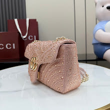 Premium Women's Crossbody Bag - Luxury Designer Fashion Accessory - NM4040