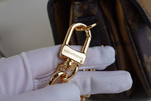 Luxury Structured Top Handle Bag - Premium Women's Designer Fashion - NM4689
