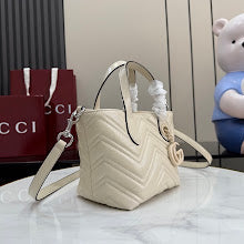 Chic Women's Shoulder Handbag - Luxury Premium Designer Style - NM4050