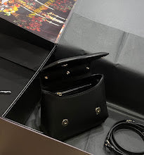 Luxury Monogram Shoulder Bag - Women's Elegant Designer Fashion - NM7110