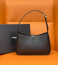 Chic Designer Crossbody Purse - Premium Luxury Women's Style - NM3210