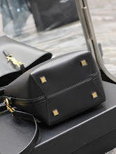 Chic Designer Tote Handbag - Luxury Premium Women's Fashion Bag - NM3450