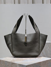 Chic Women's Designer Tote - Luxury Premium Handbag Style - NM3505