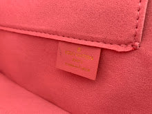 Premium Women's Tote Bag - Luxury Designer Fashion Handbag - NM4617