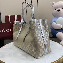 Chic Designer Satchel Bag - Luxury Women's Top Handle Handbag - NM4008