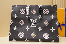 Premium Women's Tote Bag - Luxury Designer Fashion Handbag - NM4785