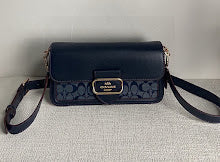 New Luxury Iconic Crossbody Bag - Women's Elegant Designer Fashion - NM6581