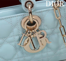 Designer Iconic Shoulder Bag - Luxury Women's Premium Fashion - NM7483