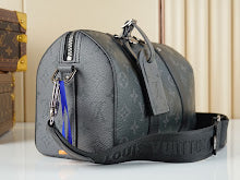 Chic Women's Crossbody Handbag - Luxury Premium Designer Style - NM4835