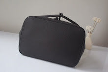 Chic Designer Shoulder Handbag - Premium Luxury Women's Style - NM5036