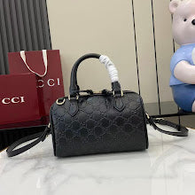 Premium Women's Crossbody Bag - Luxury Designer Fashion Accessory - NM3828
