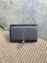 Designer Iconic Shoulder Bag - Luxury Women's Premium Fashion - NM3752